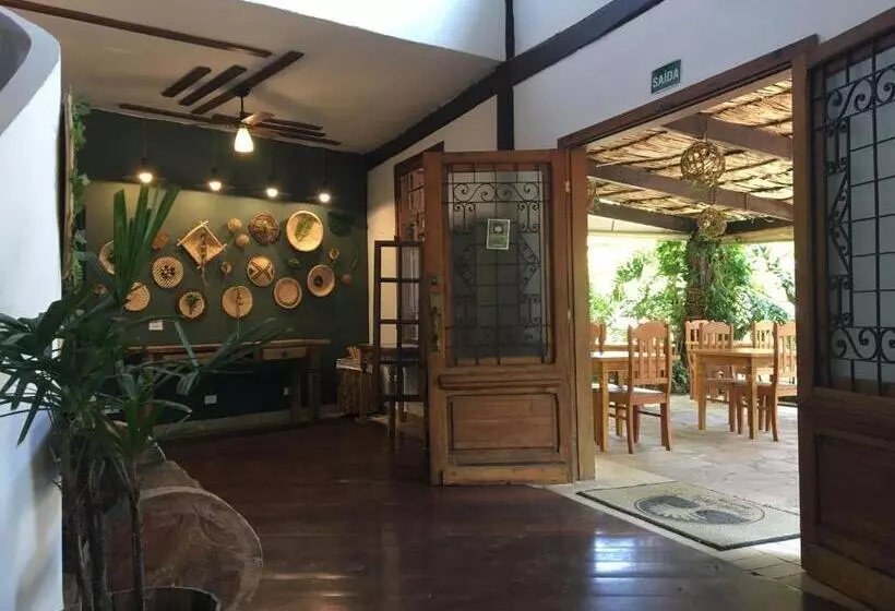 ホテル Pousada Aroeira