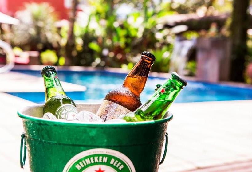 هتل Pousada Palmeira Imperial