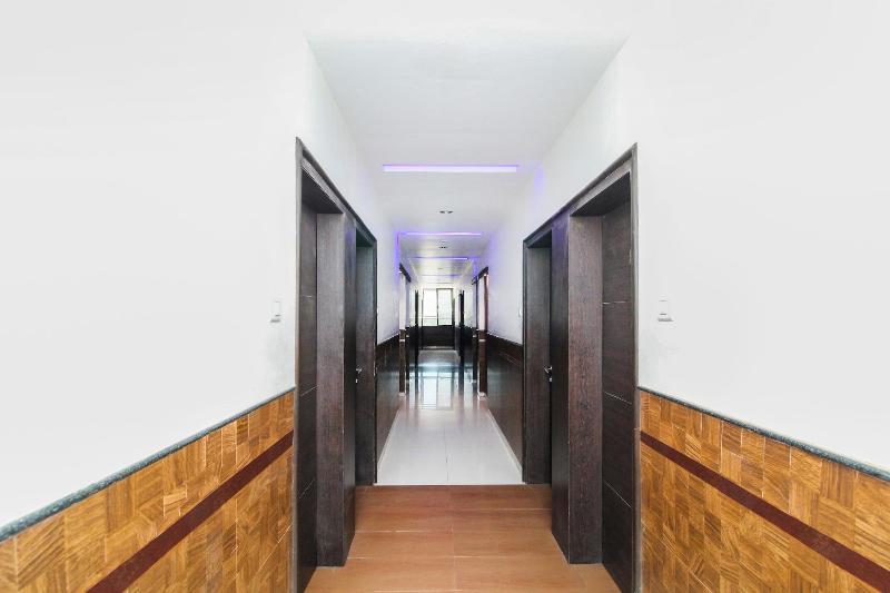 Hotell Sai Grand Castle Inn