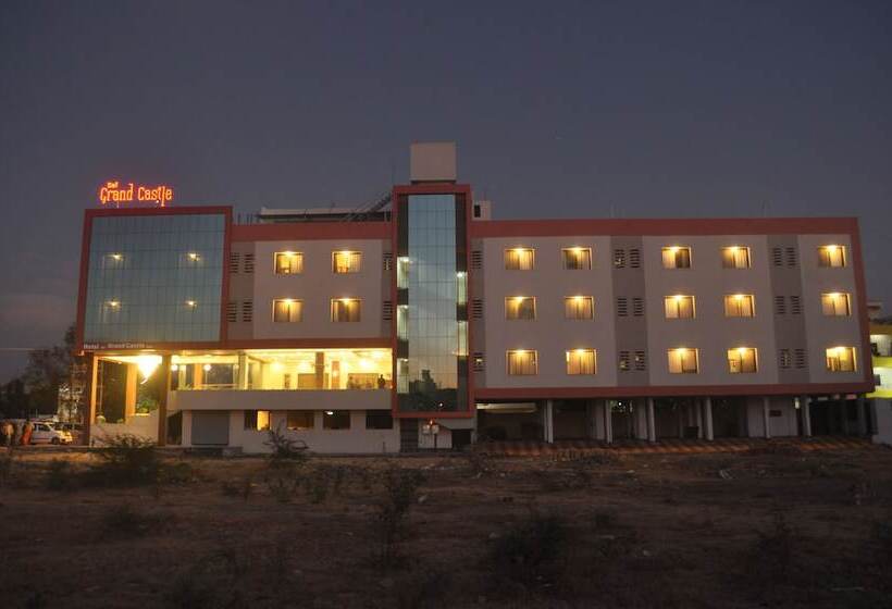 Hotell Sai Grand Castle Inn