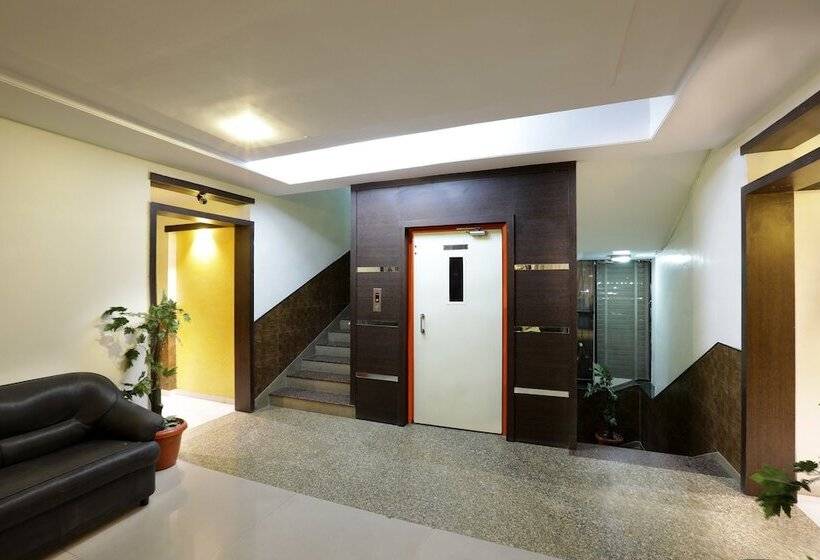 Hotell Sai Grand Castle Inn