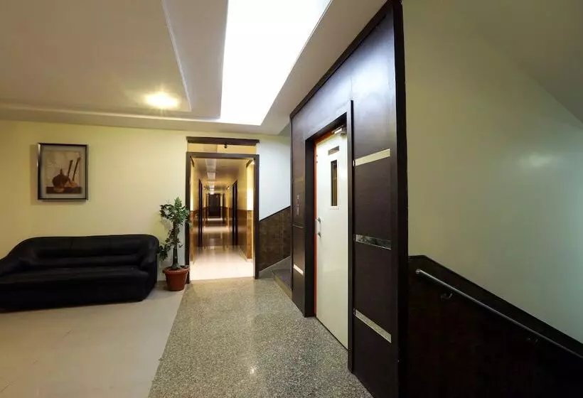 ホテル Sai Grand Castle Inn