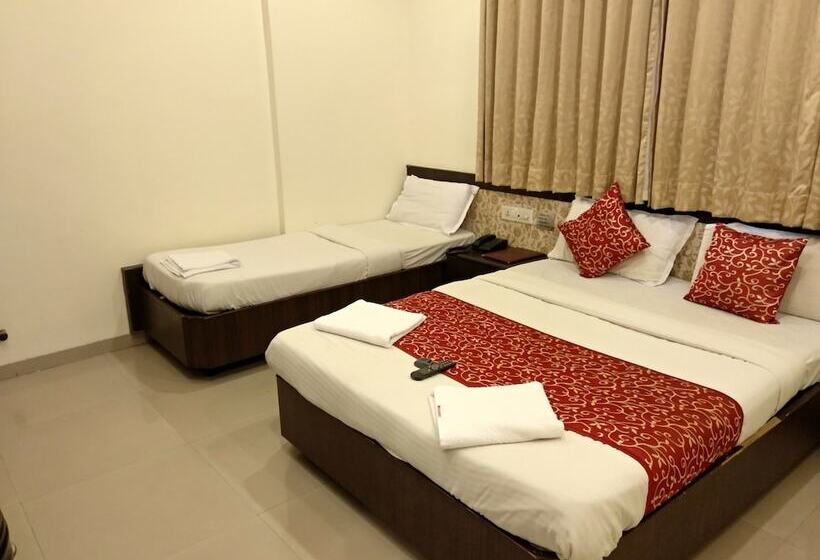 Hotell Sai Grand Castle Inn