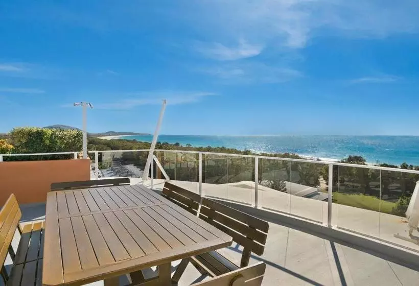 Отель Santorini Twin Waters