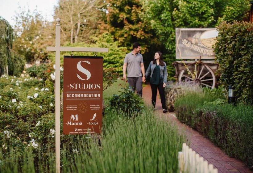 The Studios By Manna, Ascend Hotel Collection