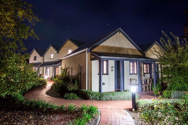 The Studios By Manna, Ascend Hotel Collection