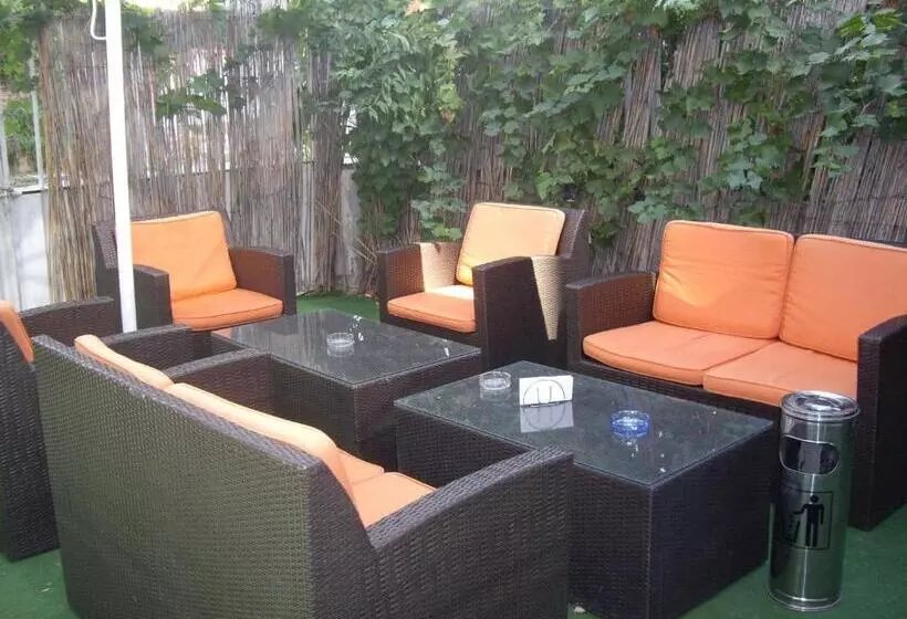 Family Hotel Avramov