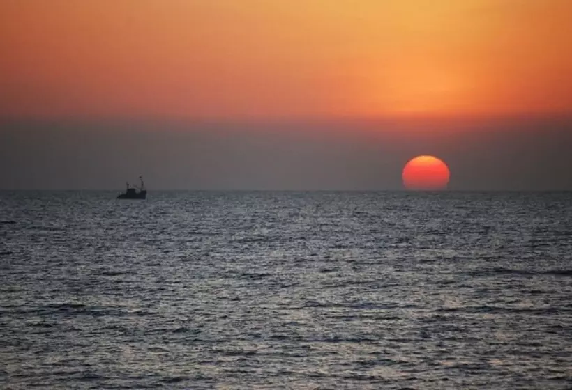 酒店 Blue Lagoon Resort Goa