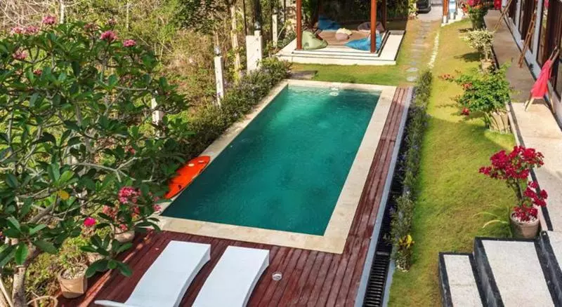 Hotel Bombora Surf Camp