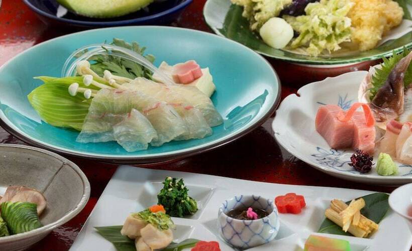 فندق Charoku Bekkan