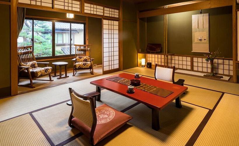 فندق Charoku Bekkan