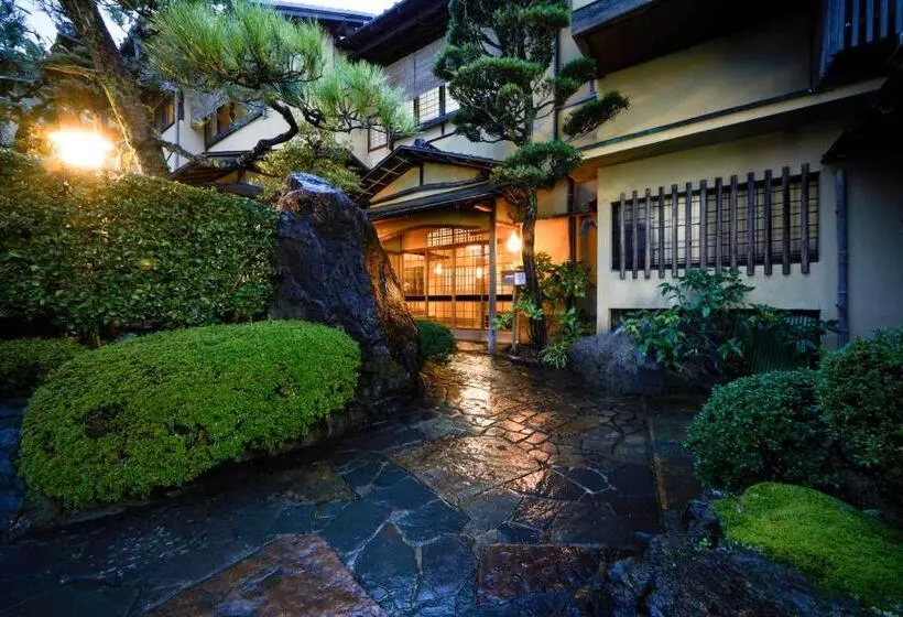 בית מלון כפרי Charoku Bekkan