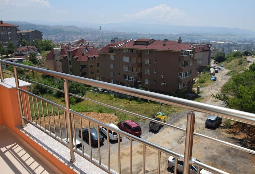 فندق City Blagoevgrad Family