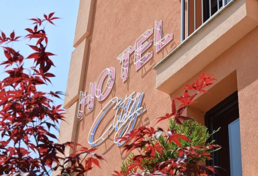 فندق City Blagoevgrad Family