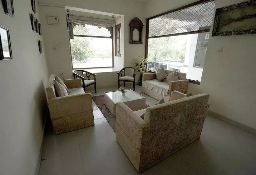 Hôtel Devendragarh Palace   Luxury Paying Guest House