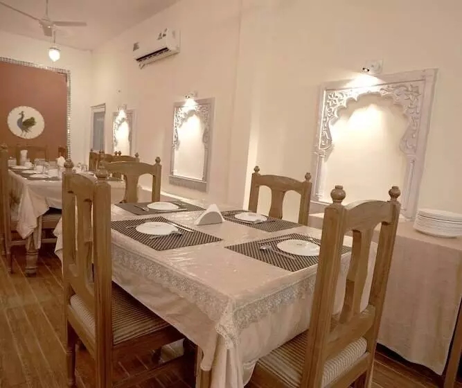 Hôtel Devendragarh Palace   Luxury Paying Guest House