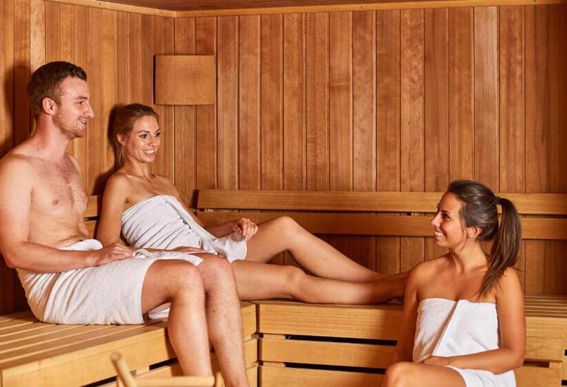 Explorer Hotel Neuschwanstein