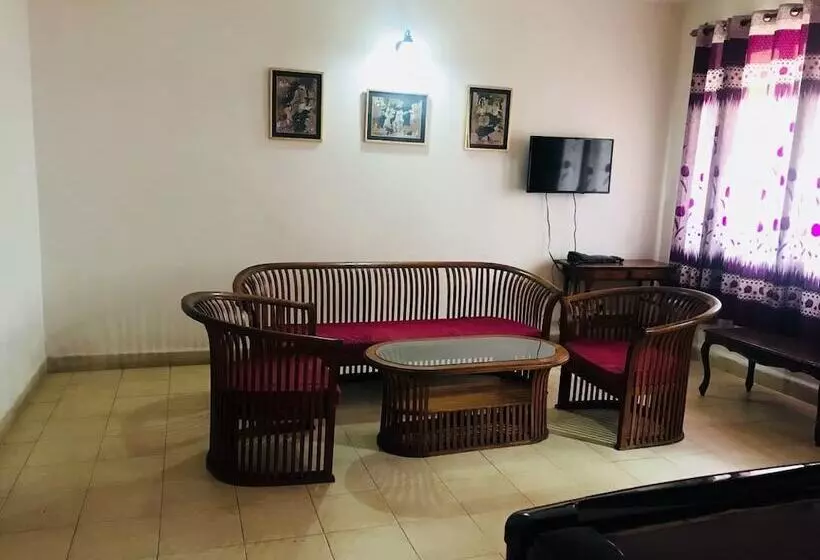 Hotel Fabexpress Barday S Inn