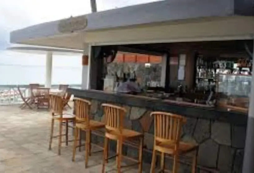 هتل Gold Beach Resort