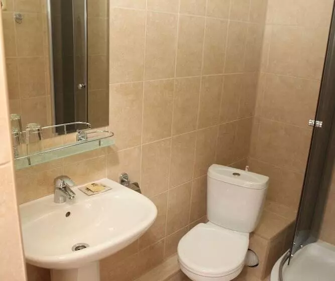 בית מלון כפרי Imperator