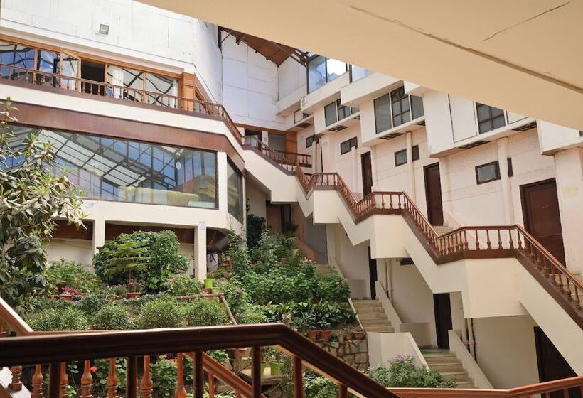 فندق Kufri Holiday Resort