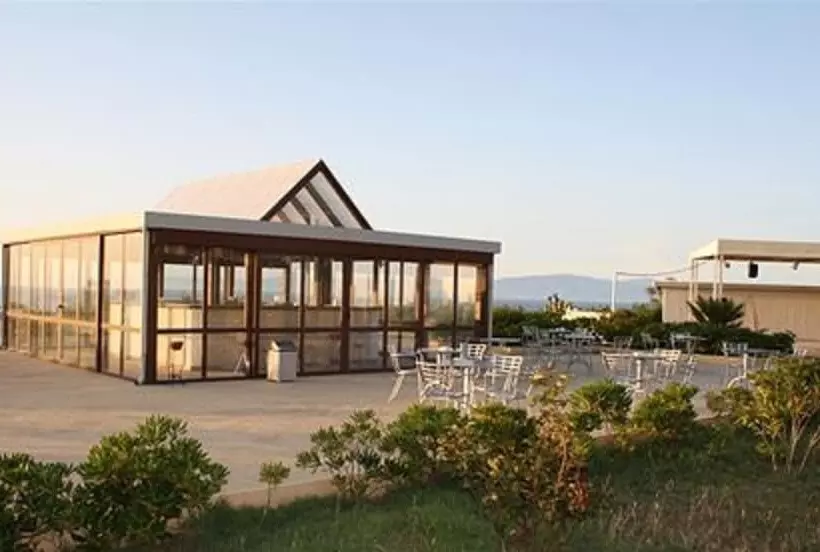 هتل Le Rosette Resort