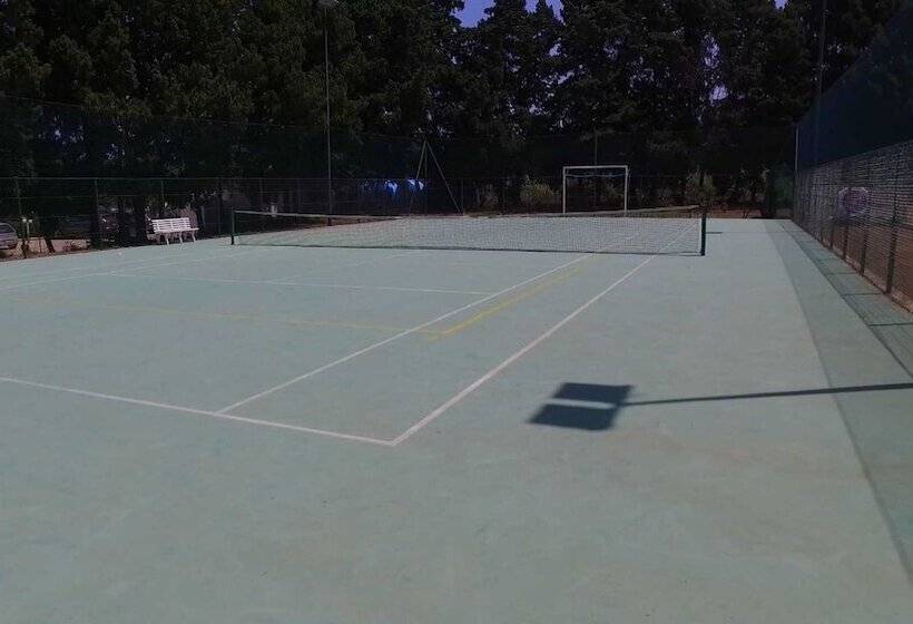 فندق Le Rosette Resort