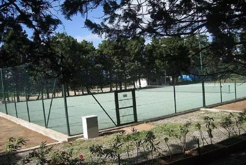 هتل Le Rosette Resort