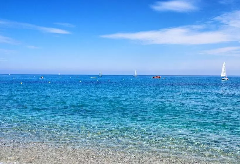 Отель Perdepera Resort