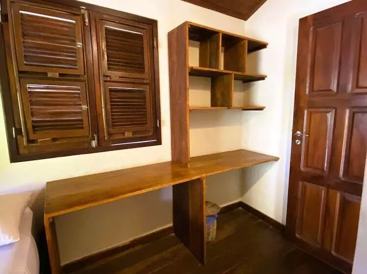 ホテル Pousada Mahi