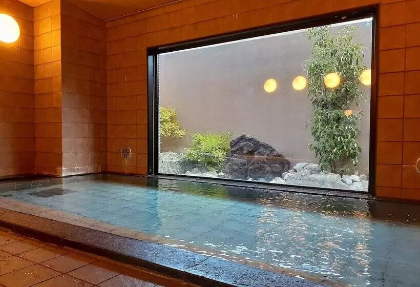 فندق Route Inn Kameyama Inter