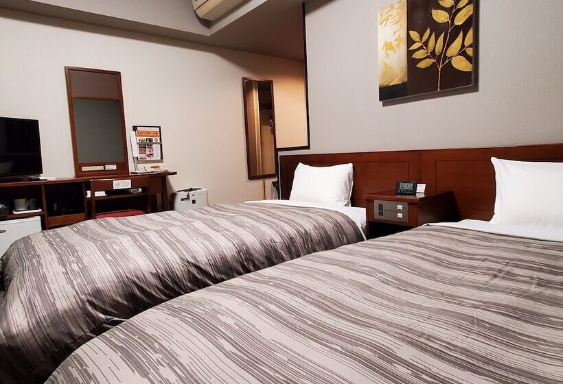 בית מלון כפרי Route Inn Kameyama Inter