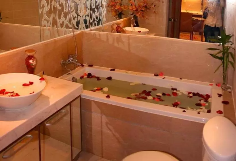 Отель Sanya Century Landscape