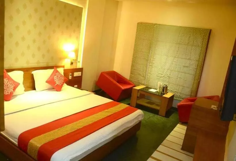 בית מלון כפרי Shalimar Palace