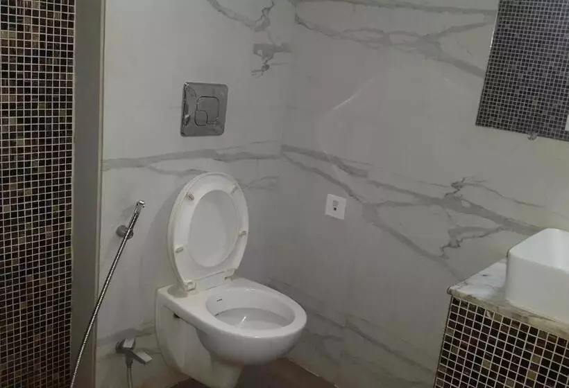 בית מלון כפרי Shalimar Palace