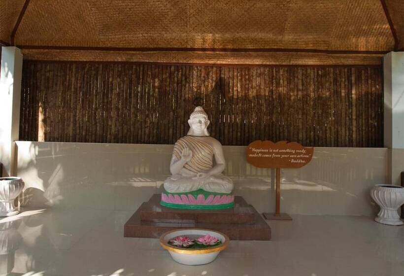 Hotel Symphony Palms Beach Resort And Spa