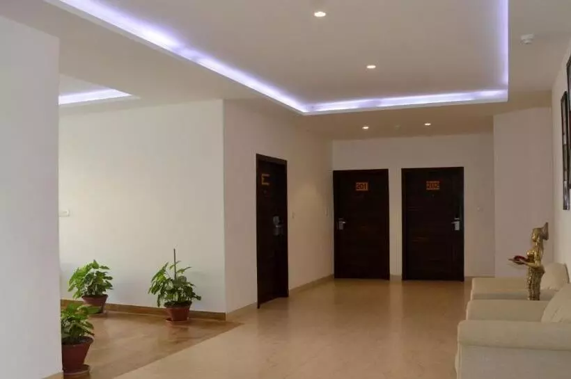 ホテル The Fern Surya Resort Kasauli Hills, Dharampur