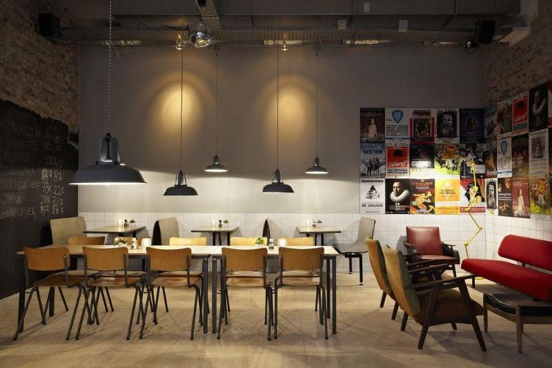 Hotelli The Social Hub Rotterdam