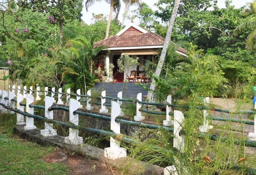 فندق The World Backwaters, Alleppey