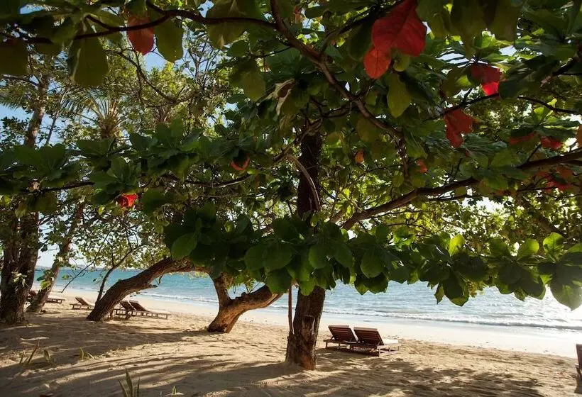 هتل Voi Amarina Resort