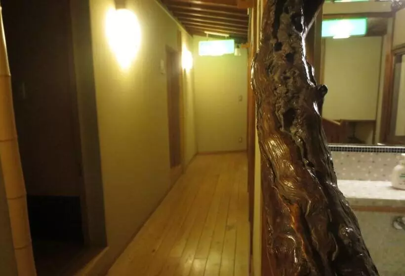 K S House Ito Onsen Historical Ryokan Hostel