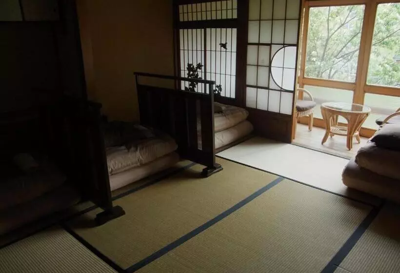 K S House Ito Onsen Historical Ryokan Hostel