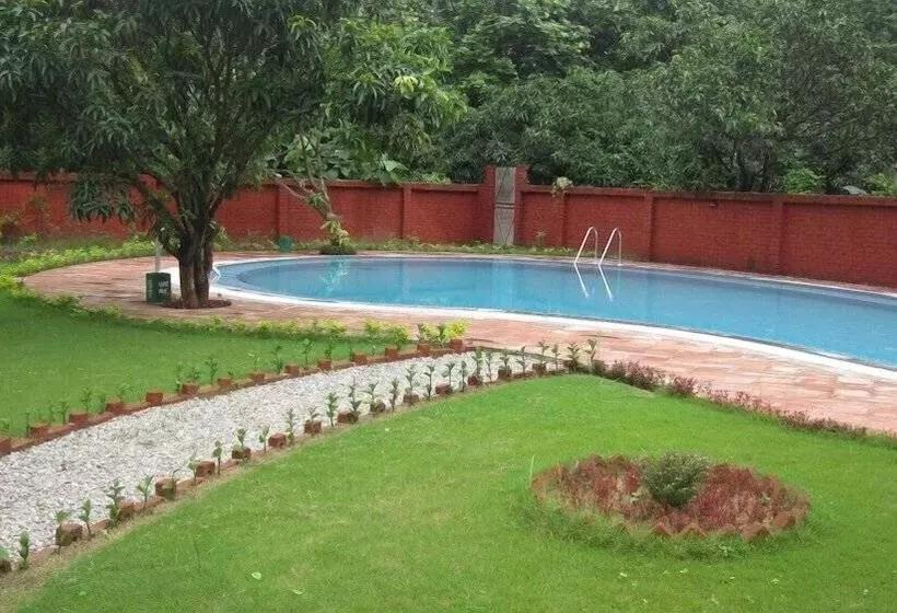 Leisure Vacations Myrica Resort