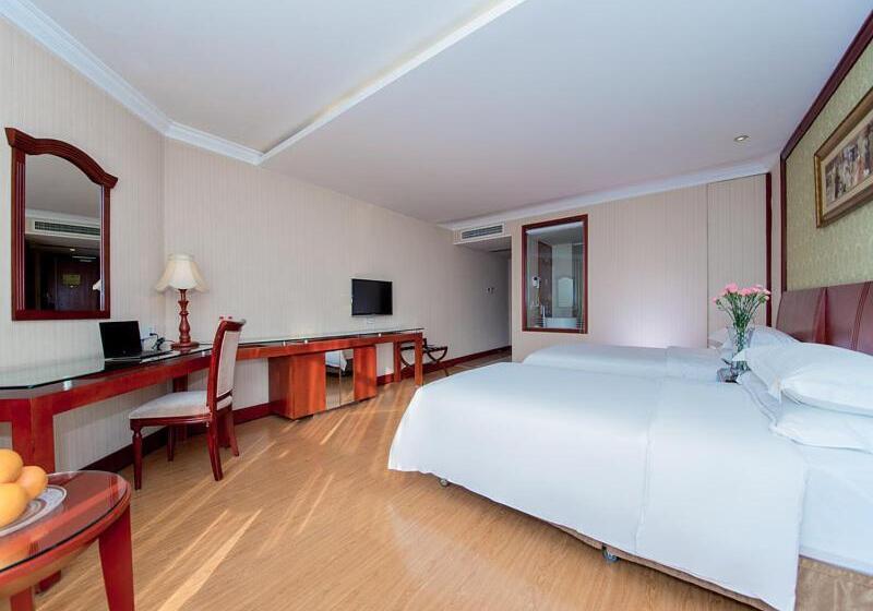 Vienna International Hotel Xiangyang Railway Station