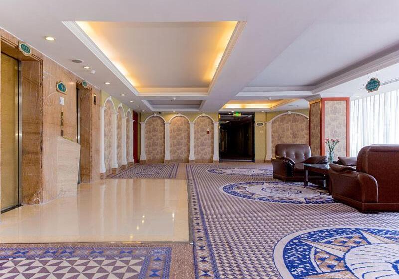 Vienna International Hotel Xiangyang Railway Station