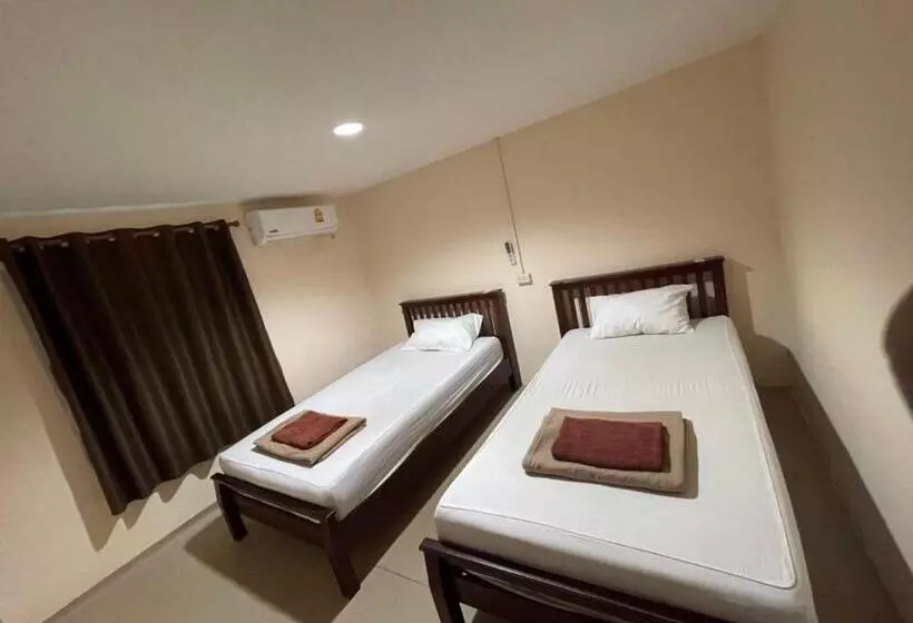 Phi Phi Paradise Hostel