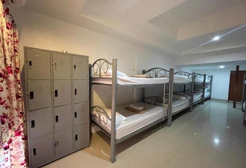 Phi Phi Paradise Hostel