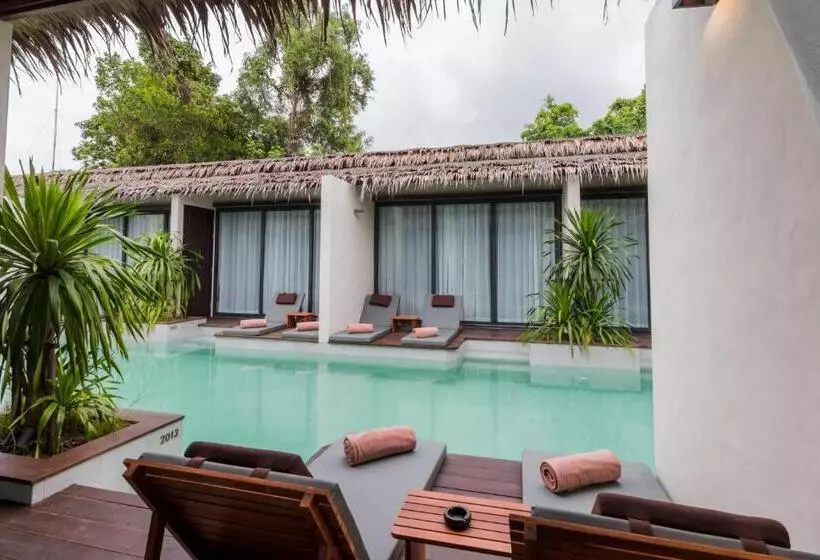 The Flow Samui Beach Resort