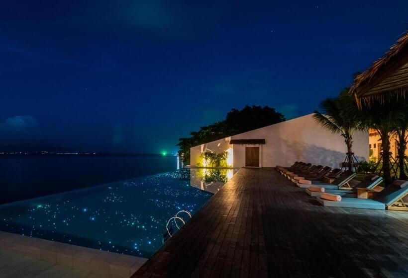 The Flow Samui Beach Resort