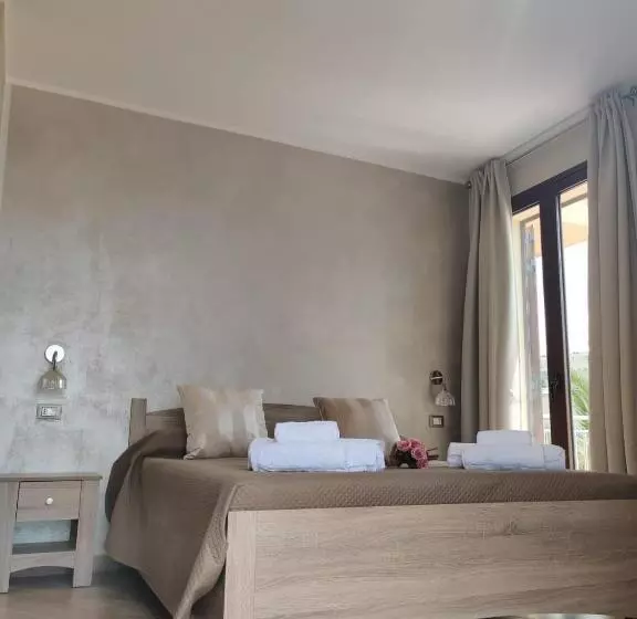 ベッドアンドブレックファースト Raggi Di Sole